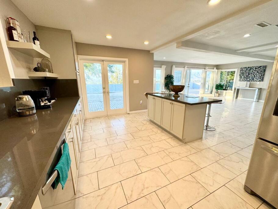 #Universal Apartment ลอสแอนเจลิส ภายนอก รูปภาพ