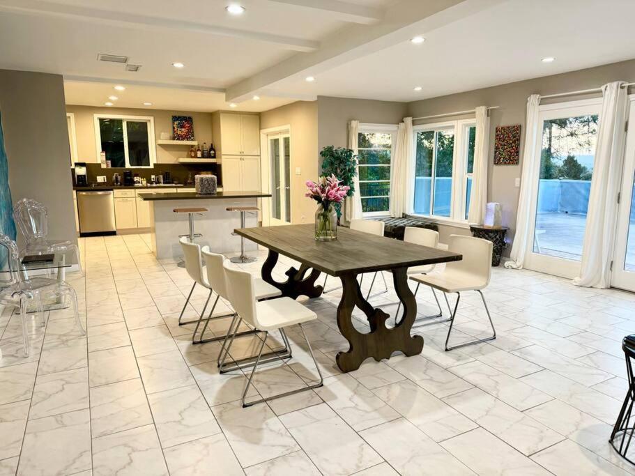 #Universal Apartment ลอสแอนเจลิส ภายนอก รูปภาพ