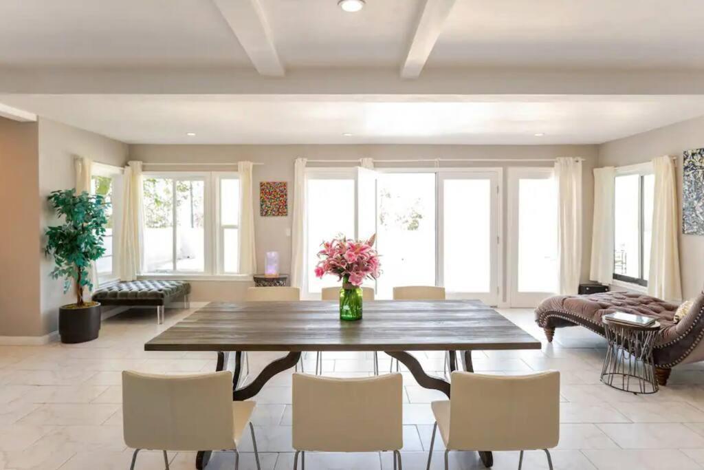 #Universal Apartment ลอสแอนเจลิส ภายนอก รูปภาพ
